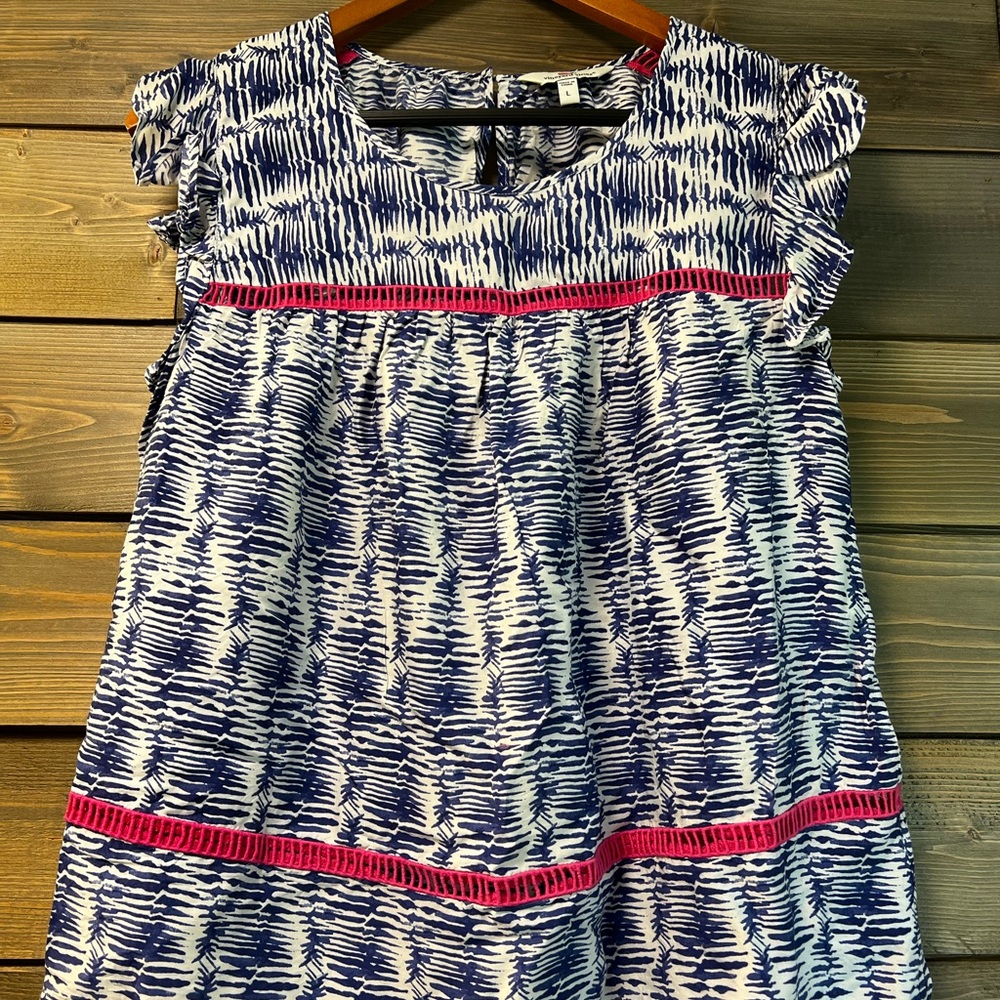 Vineyard Vines Navy and White Tank Top with Pink Trim